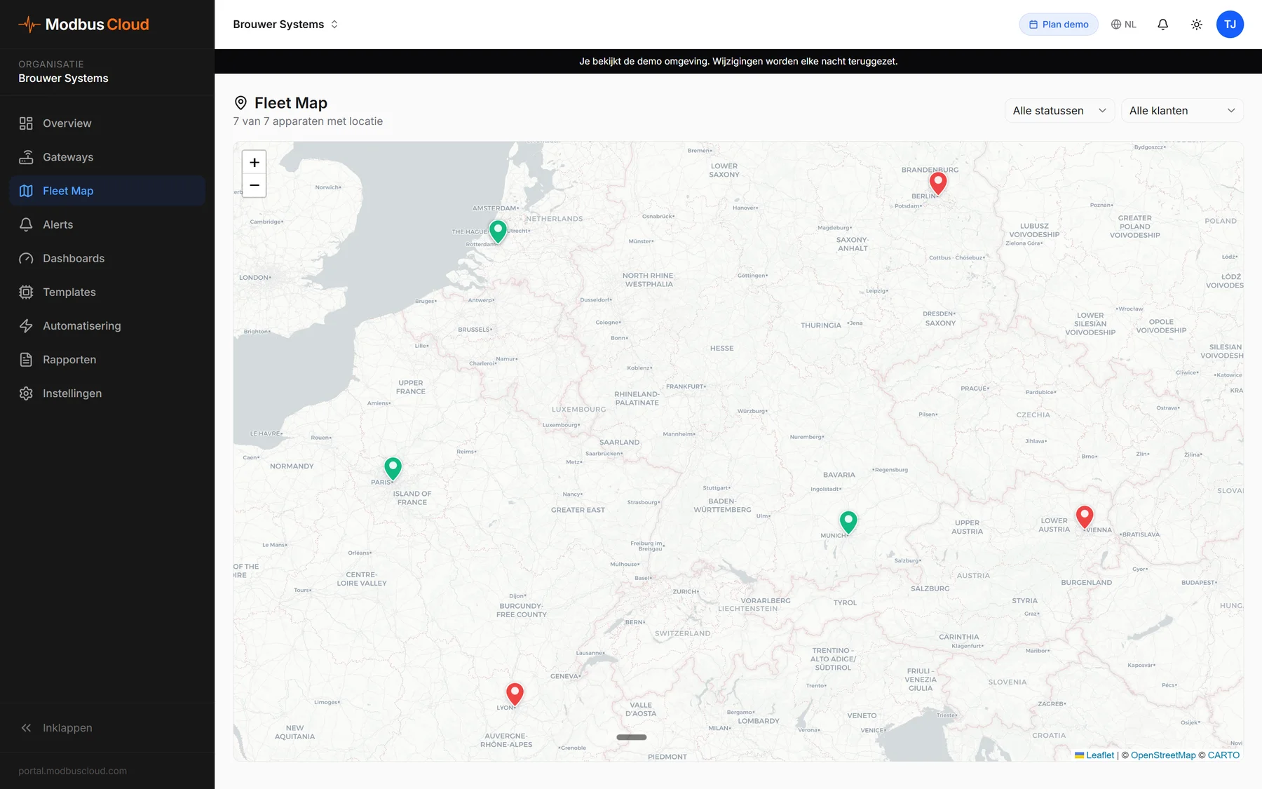 Portal: map with all sites and their status